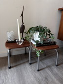 Ensemble de deux tables d'appoint des années 1970