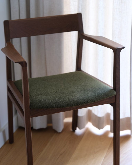 Image 1 of 2 sillones de comedor Formosus Home, nogal