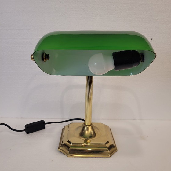 Image 1 of Tafellamp / bankierslamp, verguld messing en glas, vintage, jaren 70 – Spanje