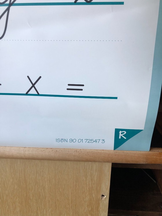 Image 1 of Tabella di scrittura scolastica vintage - numeri e lettere - fronte-retro 100 x 66 Wolters Noordhoff come nuova