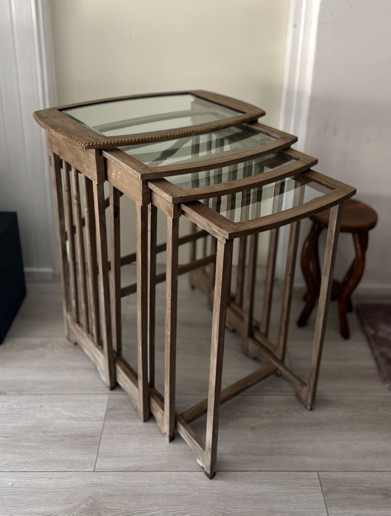 Ensemble de quatre tables gigognes Quartetto anglaises – Tables d'appoint, Glass, Wood (photo 2 of 8)
