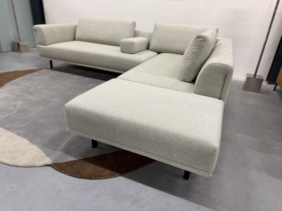 Image 1 of Sofá esquinero Eyye Dura Lounge con puf de tela Milton Spirit