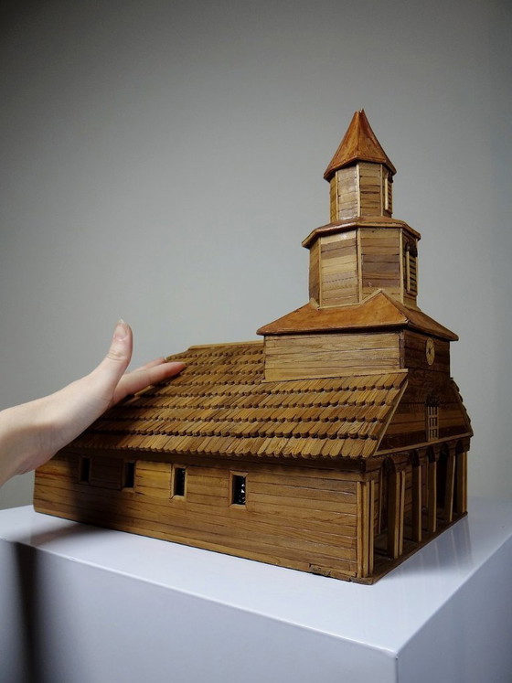 Image 1 of Modelo de iglesia de madera antigua de los años 50-70 "Iglesia Nercón Chiloé Chile"