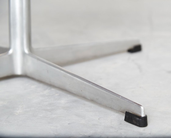 Image 1 of Sedia Swan disegnata da Arne Jacobsen per Fritz Hansen
