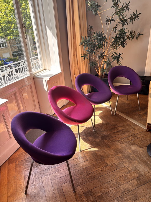 4 Artifort chairs model Nina