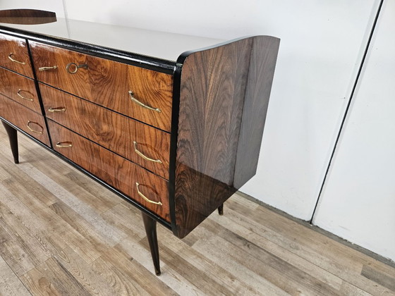 Image 1 of Jaren 50 ladekast met zes laden en glazen blad