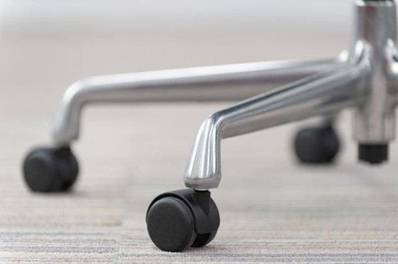 Image 1 of Silla de oficina Vitra Ea117