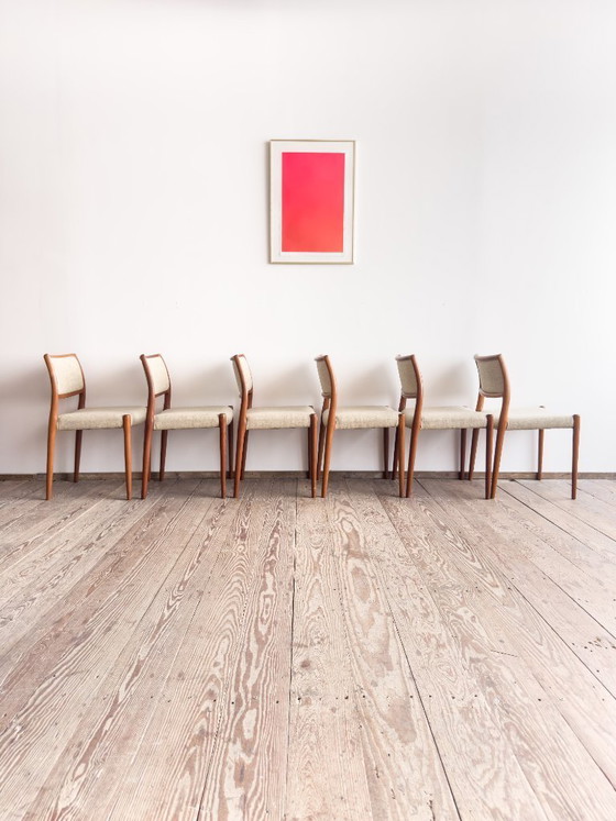 Image 1 of Set van 6 teakhouten eetkamerstoelen van Niels O. Møller voor J.L. Moller, model 80