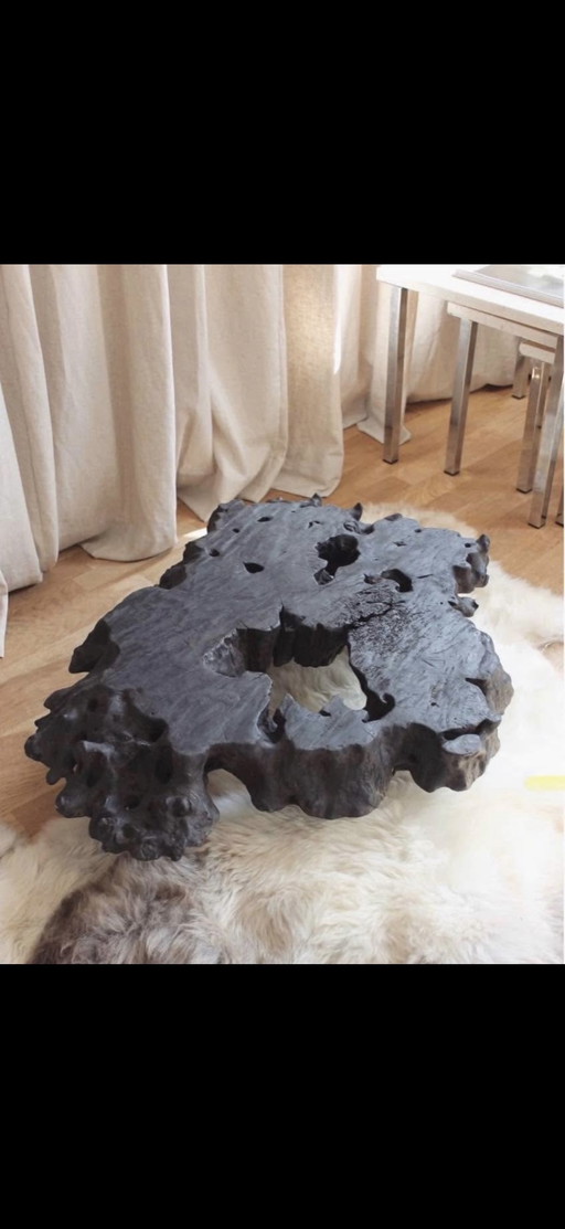 Tavolino basso in legno da caffè dalle Filippine