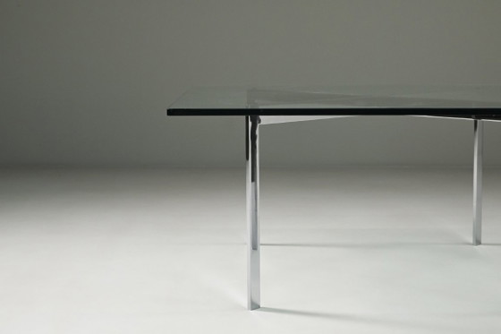 Tavolino da caffè originale Barcelona di Ludwig Mies Van Der Rohe per Knoll, anni '20, Stati Uniti. (photo 5 of 8)