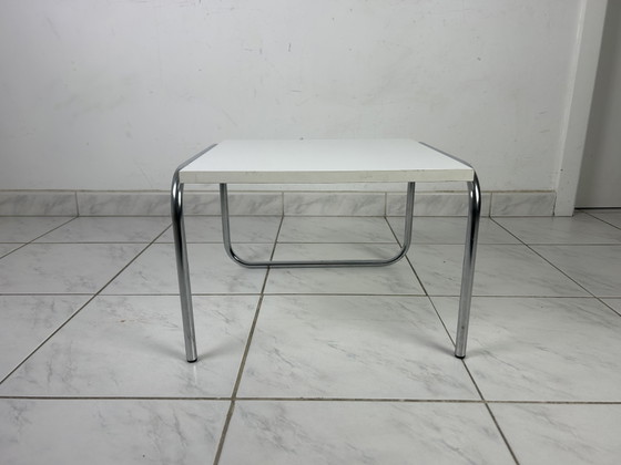 Image 1 of Vintage bijzettafel bauhaus stijl
