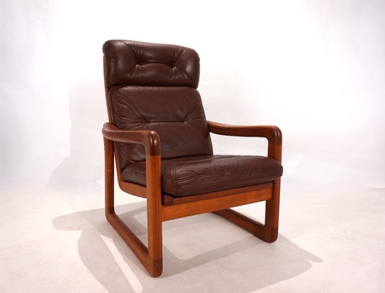 Image 1 of EMC teakhouten leren fauteuil, 1960