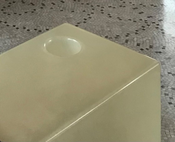 Image 1 of Armadio bar con luce nera