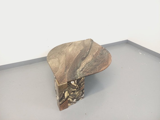 Image 1 of Vintage marmeren salontafel uit de jaren 70.