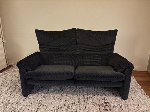 Cassina Maralunga 2 seater