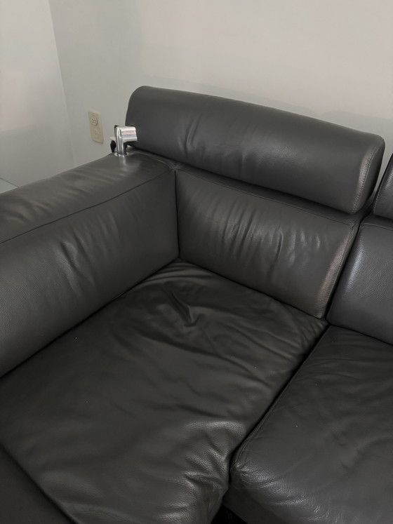 Leolux Horatio 6-Sitzer Ecksofa mit separatem Hocker – Leather, Metal (photo 4 of 5)