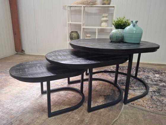 Image 1 of Sturdy oval coffee table set made of mango wood and metal, new