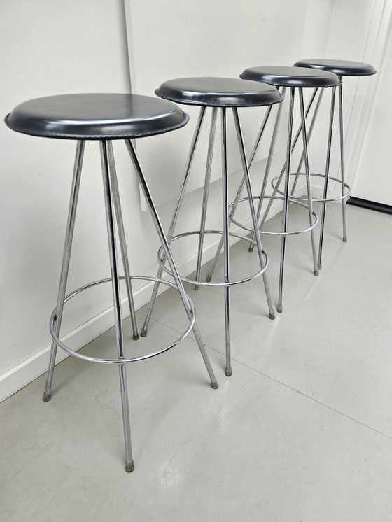 Image 1 of 4 sgabelli da bar vintage cromati neri
