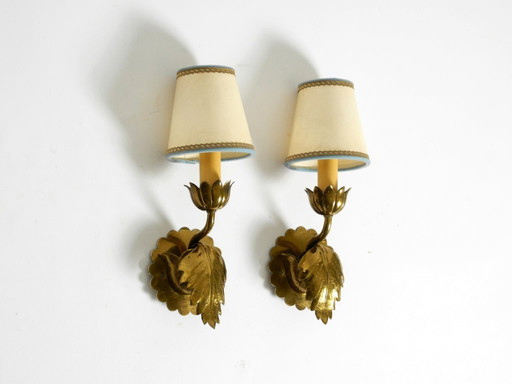 Two beautiful original Mid Century Modern floral wall lamps made of brass with high-quality lampshades