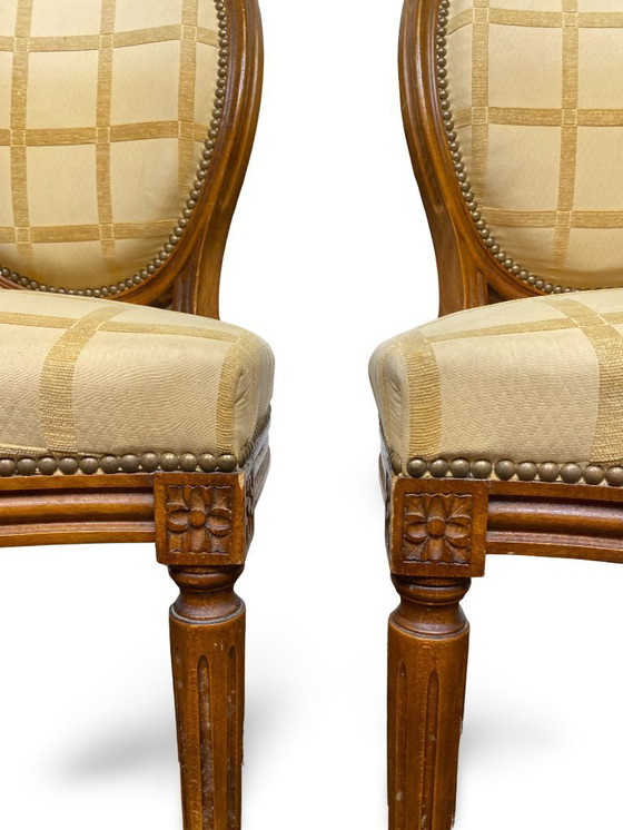 Image 1 of 2x Louis XVI medallion chairs - XIXth century - Cream/honey color