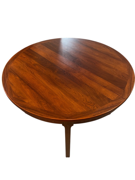 Image 1 of Dining table