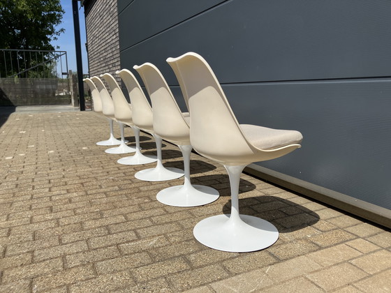 Image 1 of Tavolo ovale Knoll Tulip originale e 6 sedie Knoll Tulip in ottime condizioni!