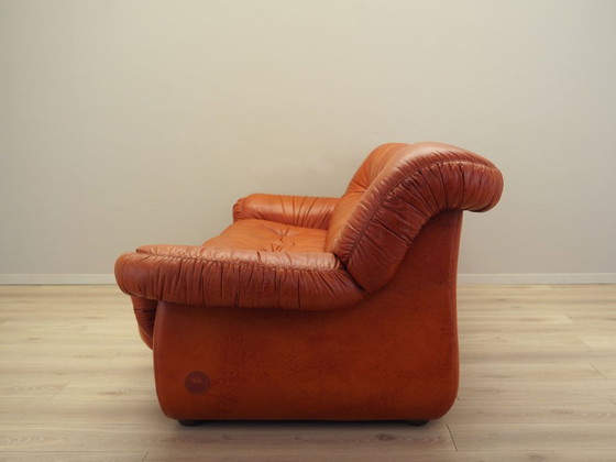 Image 1 of Red leather sofa, Italian design, 1970s, manufacturer: PelleRossi