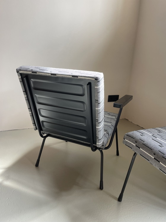 Gispen 1401 Armchair With Ottoman 1801 – Metal, Wool (photo 4 of 10)