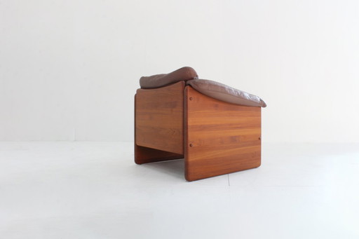 Fauteuil vintage milieu du siècle en teck massif Mikael Laursen années 1960