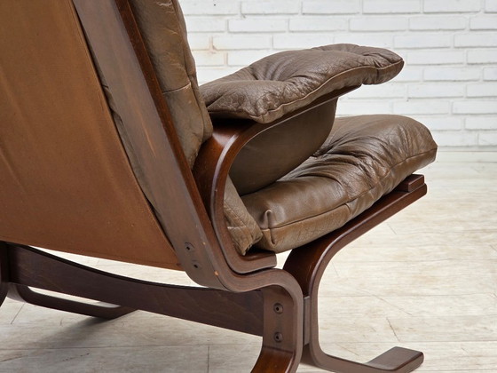 Image 1 of Anni '70, design scandinavo, poltrona in pelle marrone per arredamento.