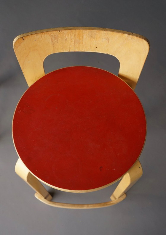 Image 1 of Tabourets de bar modèle K65 d'Alvar Aalto pour Artek, années 1950. Ensemble de 2 tabourets