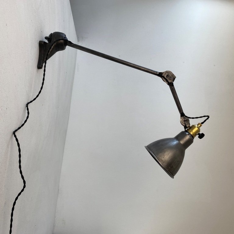 OLD INDUSTRIAL WALL LAMP LAMPE GRAS RAVEL N° 202 | €1,200 | Whoppah