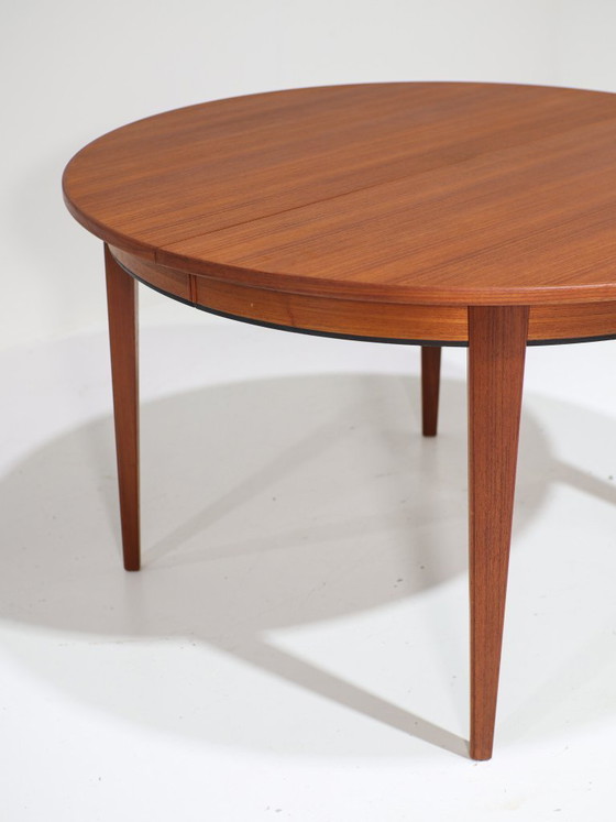 Image 1 of Tavolo da pranzo allungabile Omann Jun 55 in teak, stile vintage danese