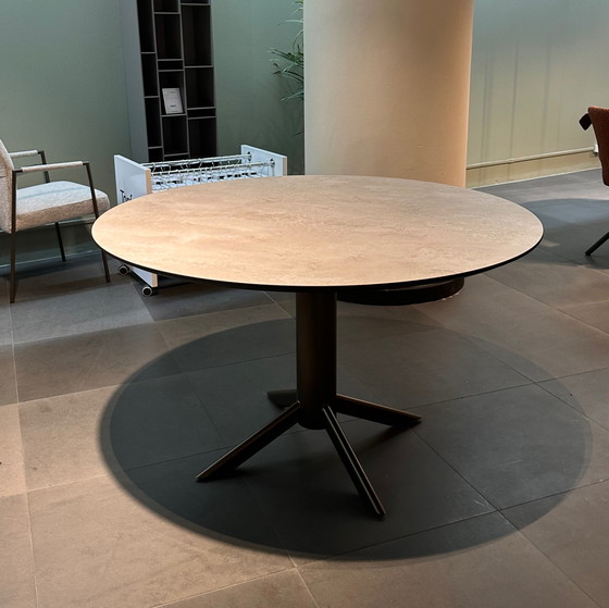 Image 1 of Topform Rosetto dining table - Ø130