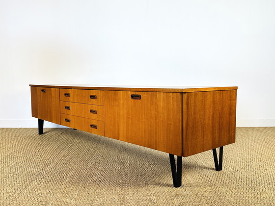 Image 1 of Scandinavisch dressoir van teakhout, 1960