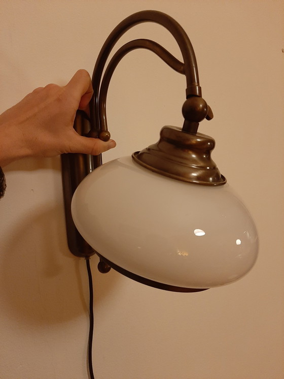 Image 1 of Lampe Vintage Art Deco en laiton