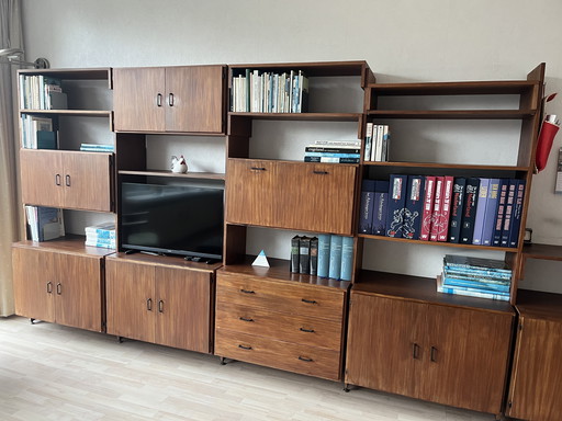 Simple Lux wall unit