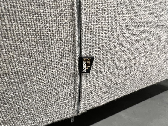 Image 1 of Design su Stock Bloq Poltrona Milton Surf