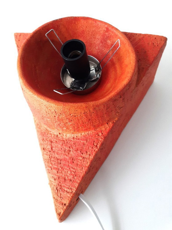 Image 1 of Keramieken vintage wandlamp met glazen bol, chamotte klei, brutalist wandlamp, oranje aardewerken mcm lamp