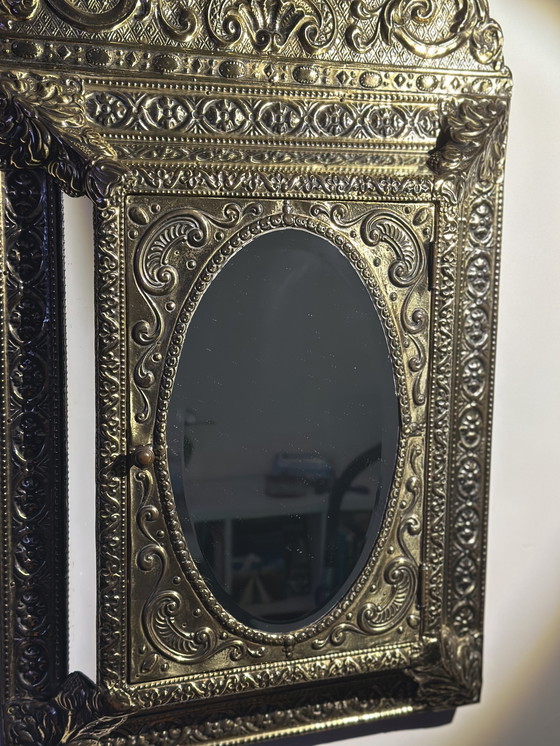 Image 1 of Old Dutch interior, beautiful antique mirror with key cabinet.