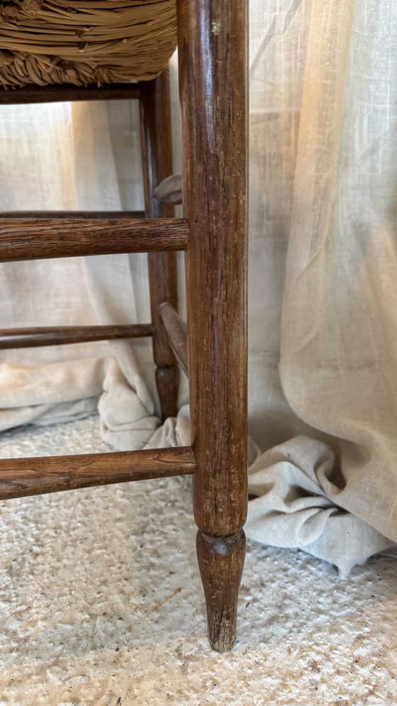 Image 1 of Taburete de mimbre