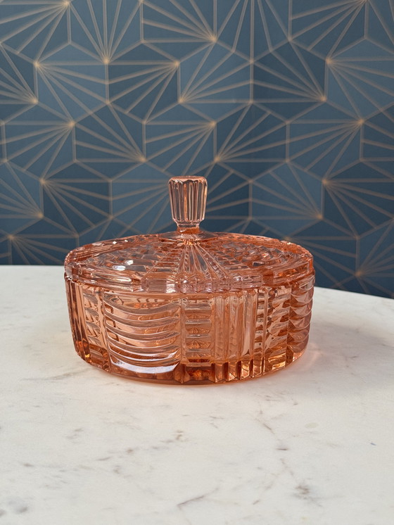 Image 1 of Art Deco Rosaline Bonbonniere / Sieradendoos met deksel - Boheems glas - jaren 30