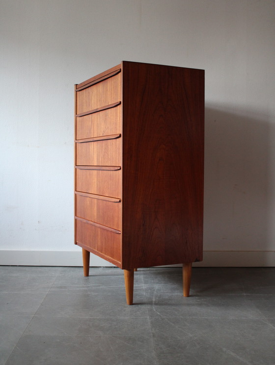 Image 1 of Commode vintage danoise en teck, étroite !