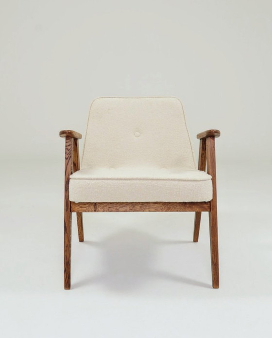 Image 1 of Vintage fauteuil beige bouclé Eikenhout ontwerp van Chierowsky 366