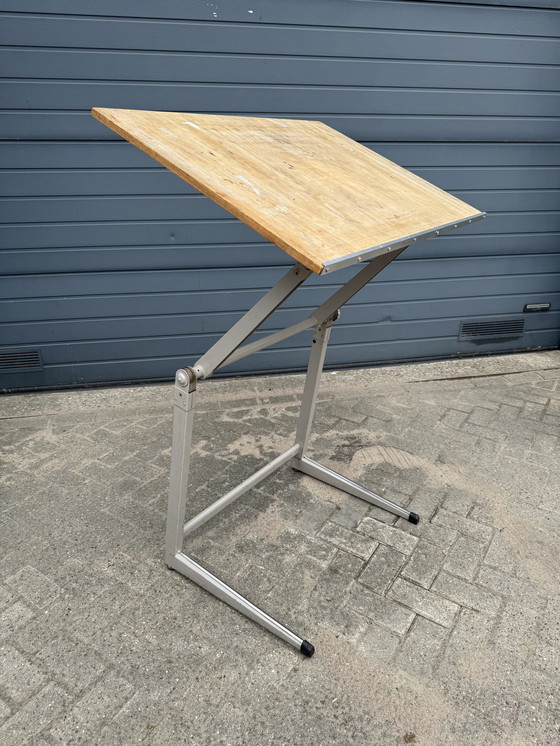 Image 1 of Magnifique table à dessin industrielle Marko Table à dessin '60