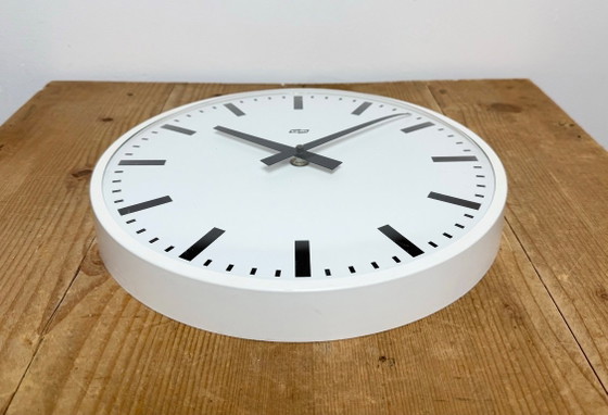 Image 1 of Orologio da parete vintage in bachelite bianca di ESMI, anni '80