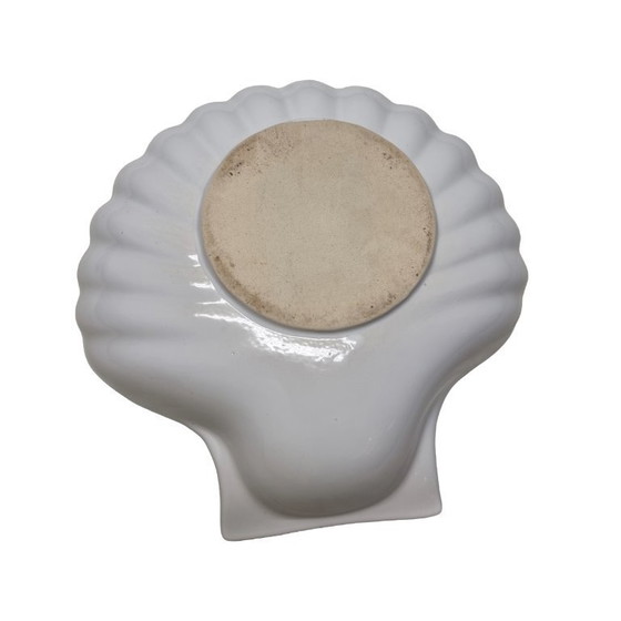 Image 1 of Ciotola vintage in ceramica a forma di conchiglia