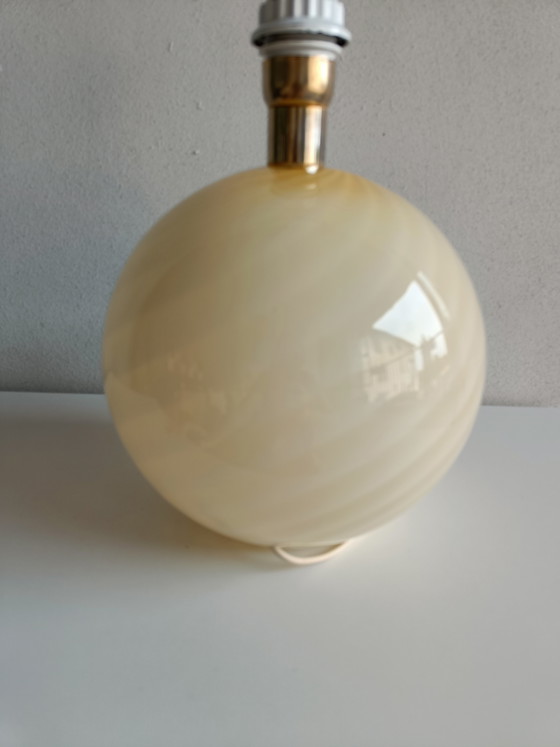 Image 1 of Murano glass table lamp by Da Vinci, white swirl globe lamp, Italy 1970s