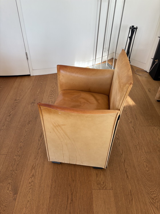 Image 1 of 8 Cassina leren eetkamerstoelen