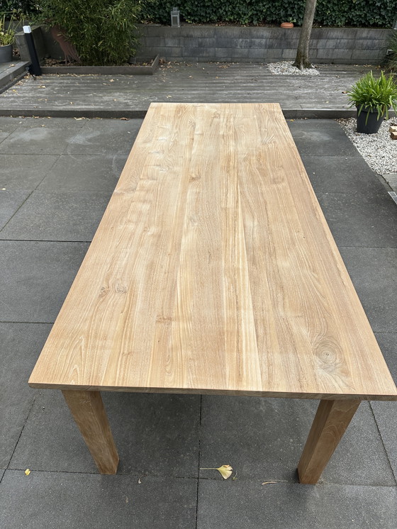 Image 1 of Bellissimo tavolo in legno massello 2,50x1,00